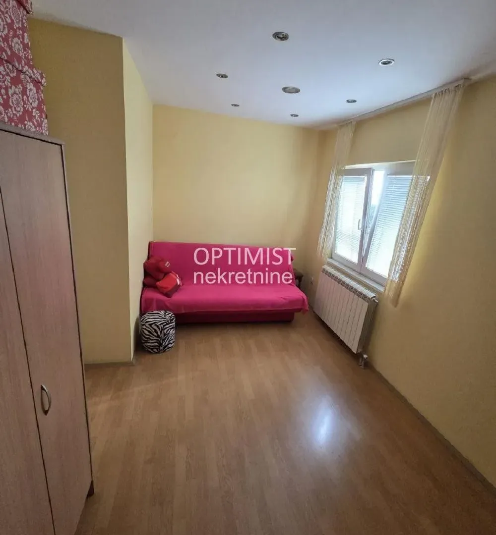 Prodaja, četvorosoban stan, 95m², Brace Jerković, Voždovac Sve Podlokacije