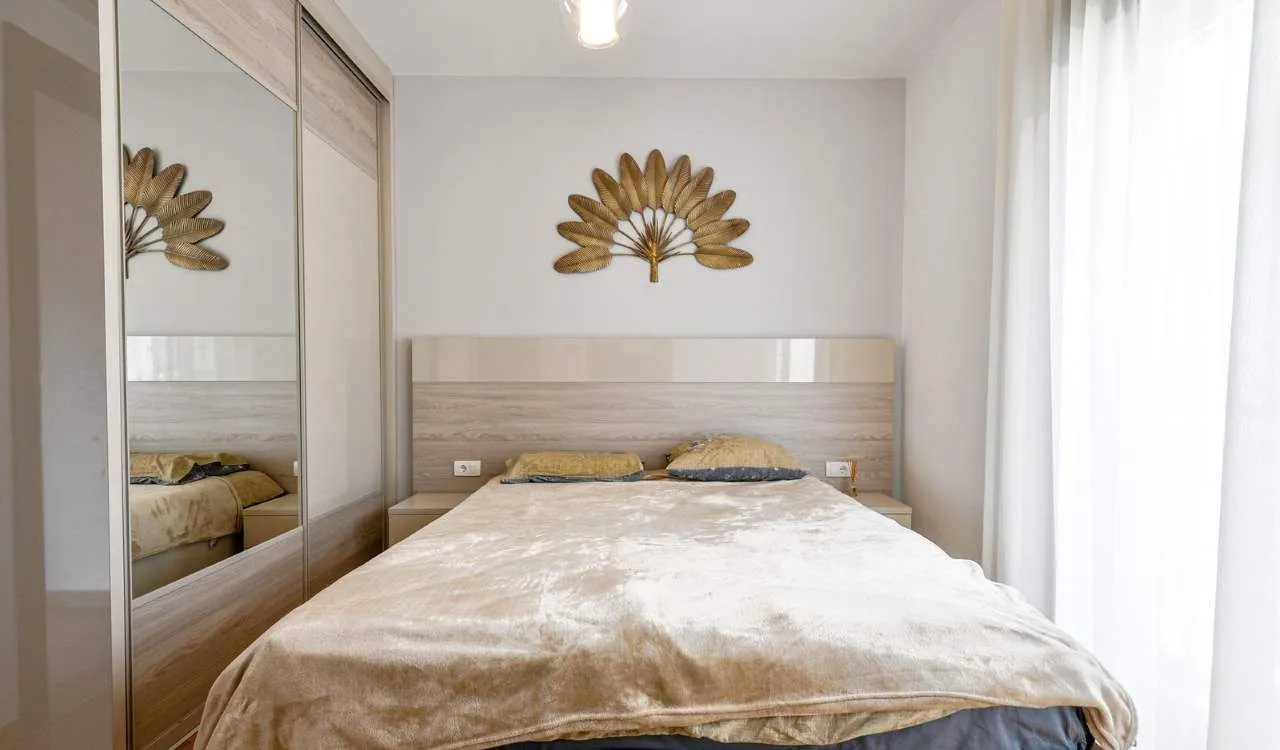 Prodaja, dvosoban stan, 88m², Bečići, Budva