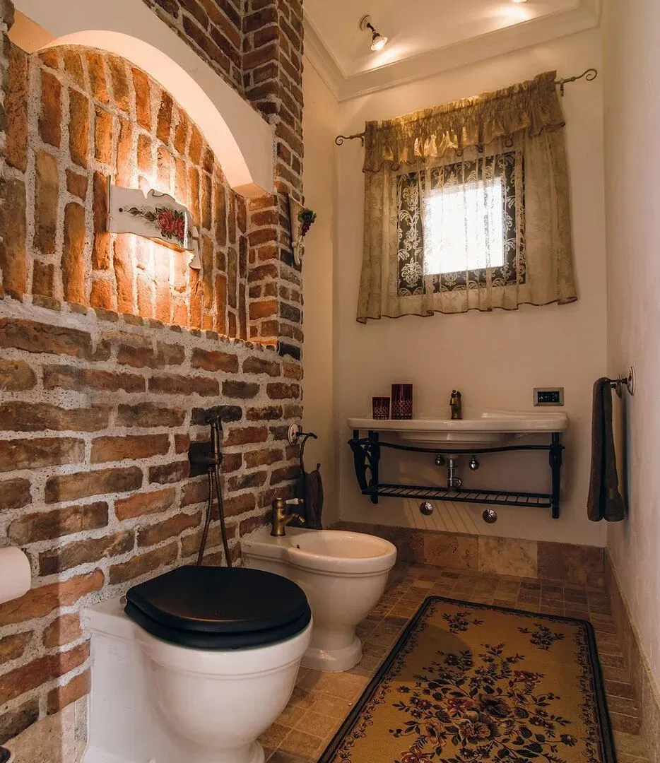 Sale, house, 550m², Reževići, Budva