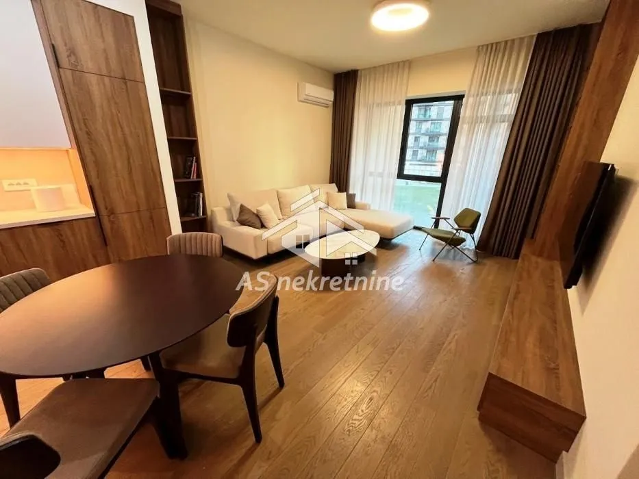 Rent, three bedroom apartment, 79m², Savski Venac, Beograd