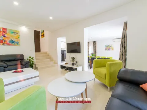 Prodaja, kuća, 350m², Stoliv, Kotor - image 37