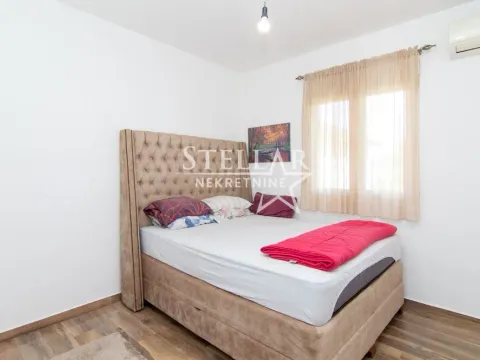 Izdavanje, kuća, 140m², Donji Kokoti, Podgorica - image 9