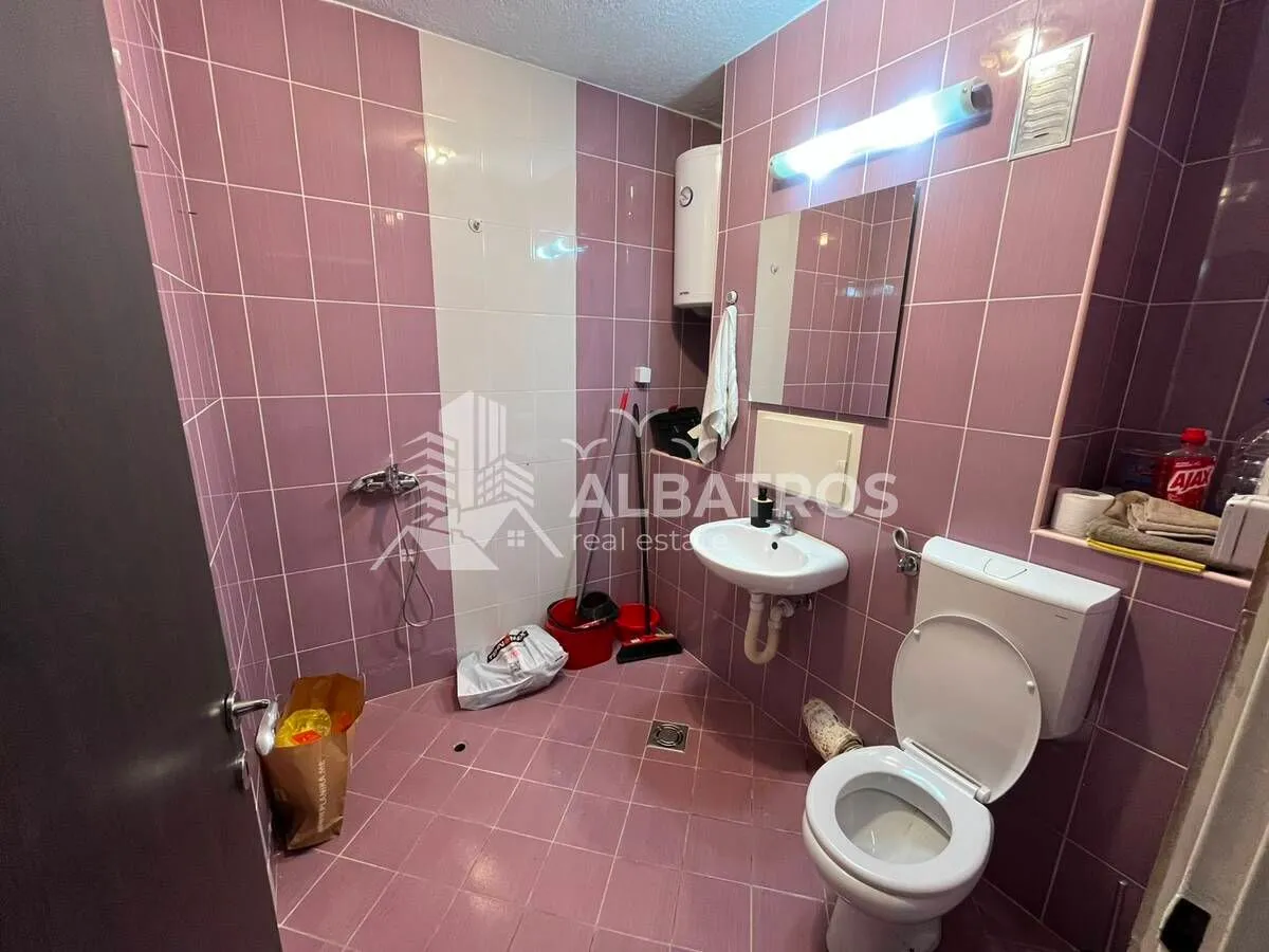 Rent, office space, 54m², Centar, Bar