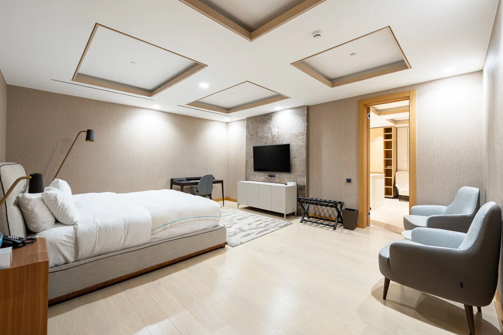 Prodaja, stan, 713m², Đuraševići, Tivat