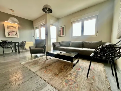 Rent, one bedroom apartment, 55m², City Kvart, Podgorica - image 2