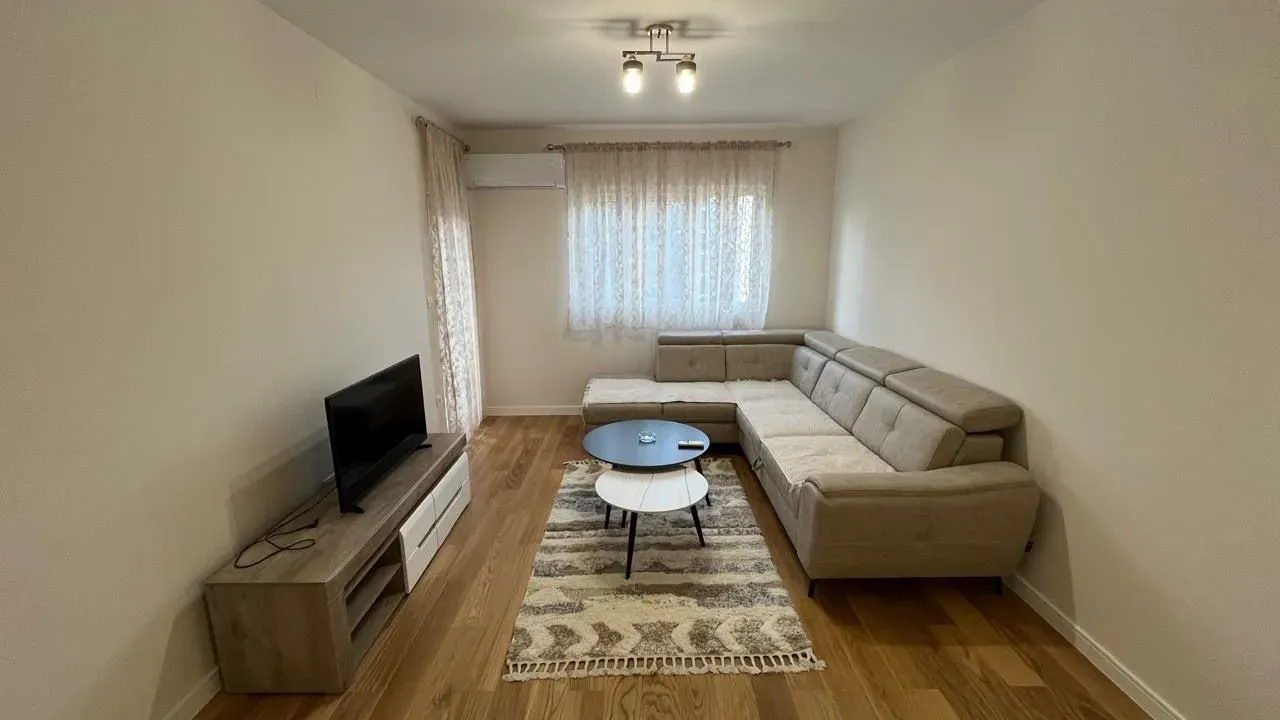 Rent, one bedroom apartment, 47m², Central Point, Podgorica
