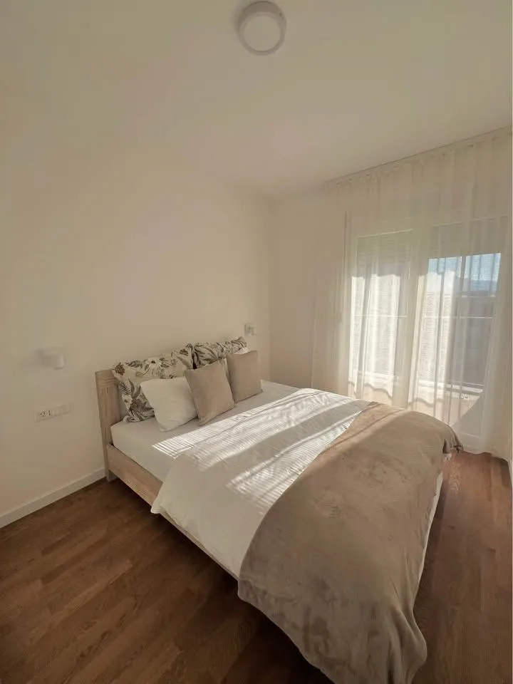 Rent, one bedroom apartment, 45m², Stari Aerodrom, Podgorica