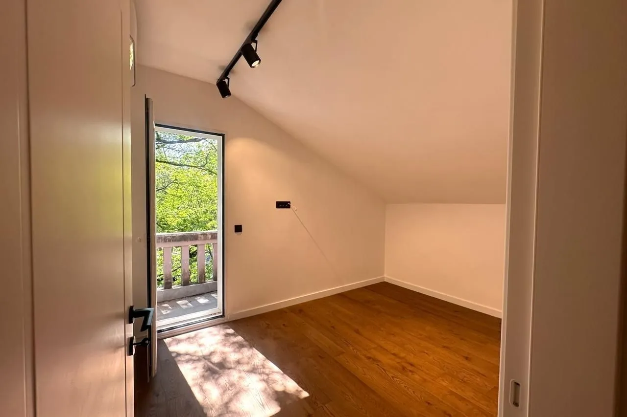 Prodaja, dvosoban stan, 65m², Centar, Tivat