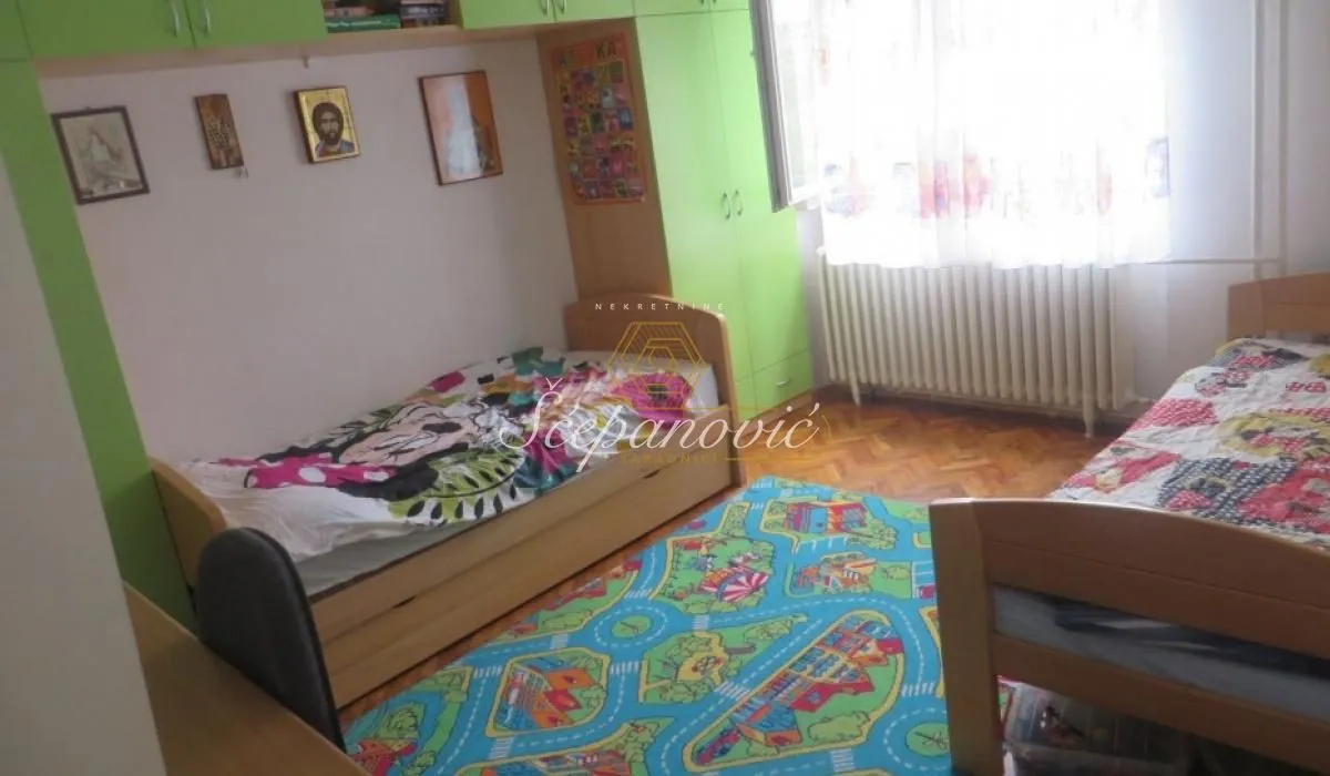 Prodaja, trosoban stan, 67m², Stari grad, Novi Sad