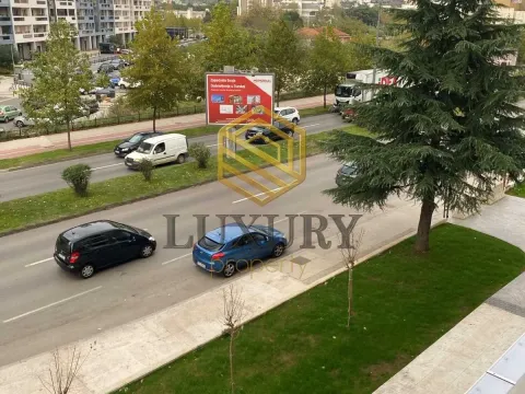 Izdavanje, jednosoban stan, 40m², Central Point, Podgorica - image 5