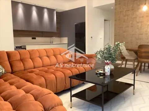 Izdavanje, trosoban stan, 104m², Savski Venac, Beograd - image 3