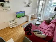 Izdavanje, dvosoban stan, 50m², Đeram Pijaca, Beograd - image 1