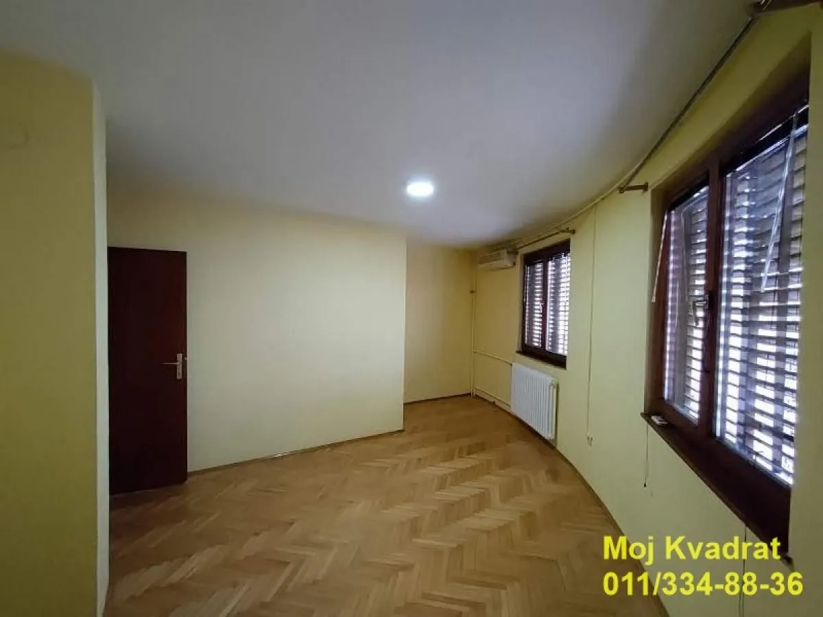 Rent, four bedroom apartment, 160m², Palata Pravde, Beograd