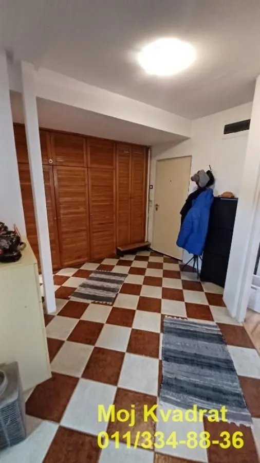 Prodaja, dvosoban stan, 53m², Skojevsko Naselje, Beograd