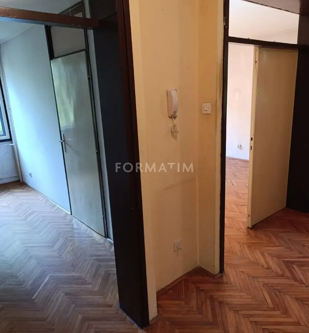 Prodaja, dvosoban stan, 45m², Karaburma, Palilula Sve Podlokacije