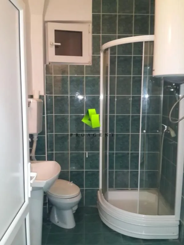Rent, office space, 44m², Medijana, Niš