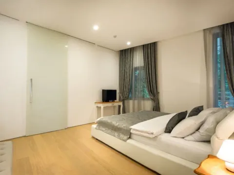 Izdavanje, stan, 178m², Zavala, Budva - image 10