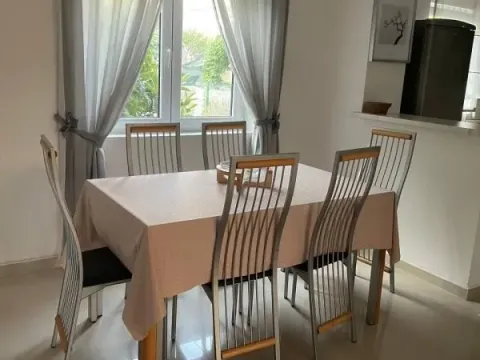 Sale, three bedroom apartment, 83m², Petrovac, Budva - image 2