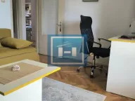 Prodaja, trosoban stan, 98m², Centar, Ćuprija - image 18