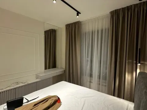 Izdavanje, trosoban stan, 70m², Savski Venac, Beograd - image 10