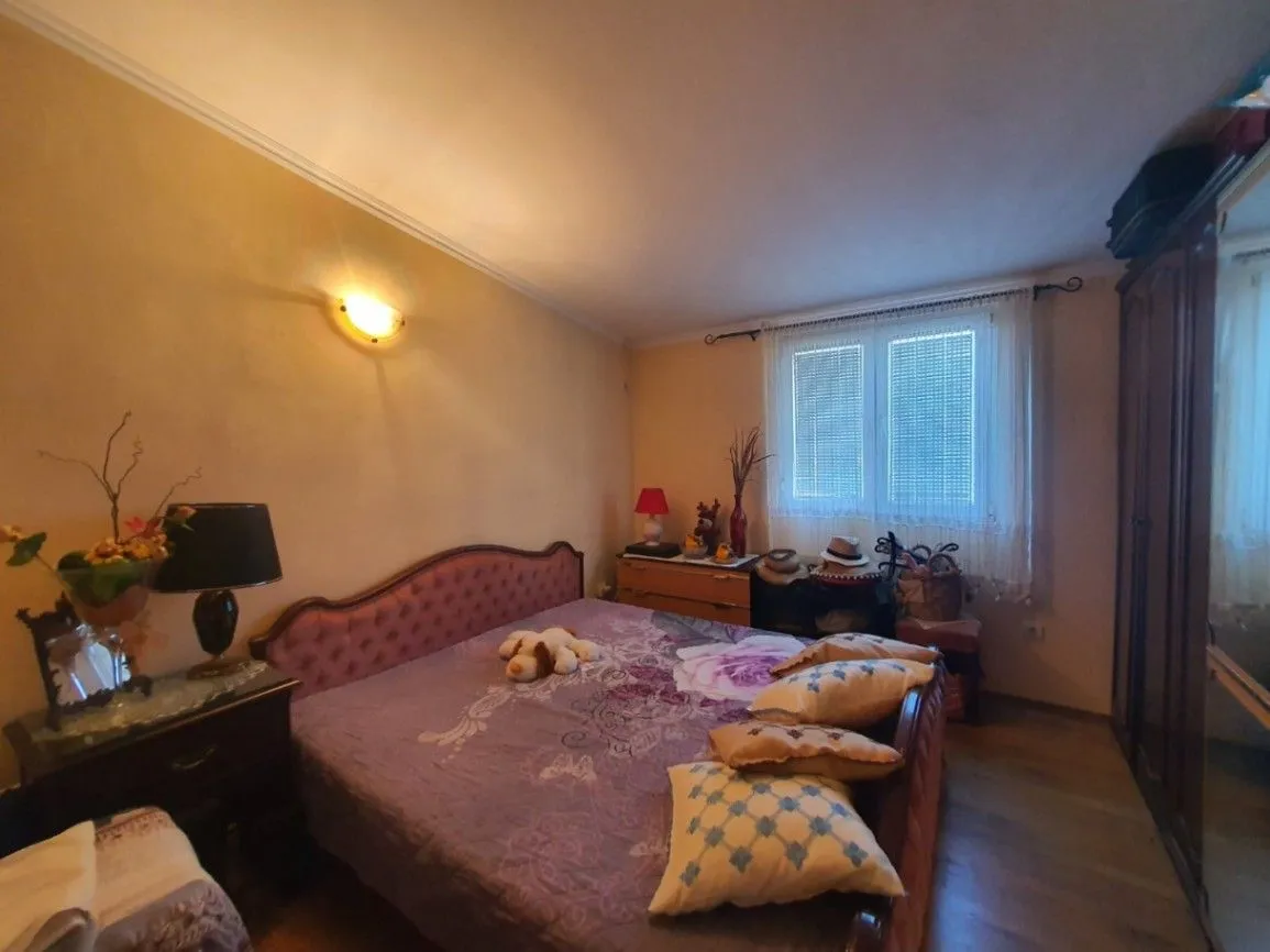 Sale, two bedroom apartment, 100m², Sutomore, Bar