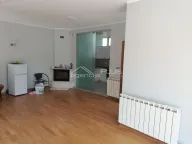 Izdavanje, kuća, 250m², Savski Venac, Beograd - image 8