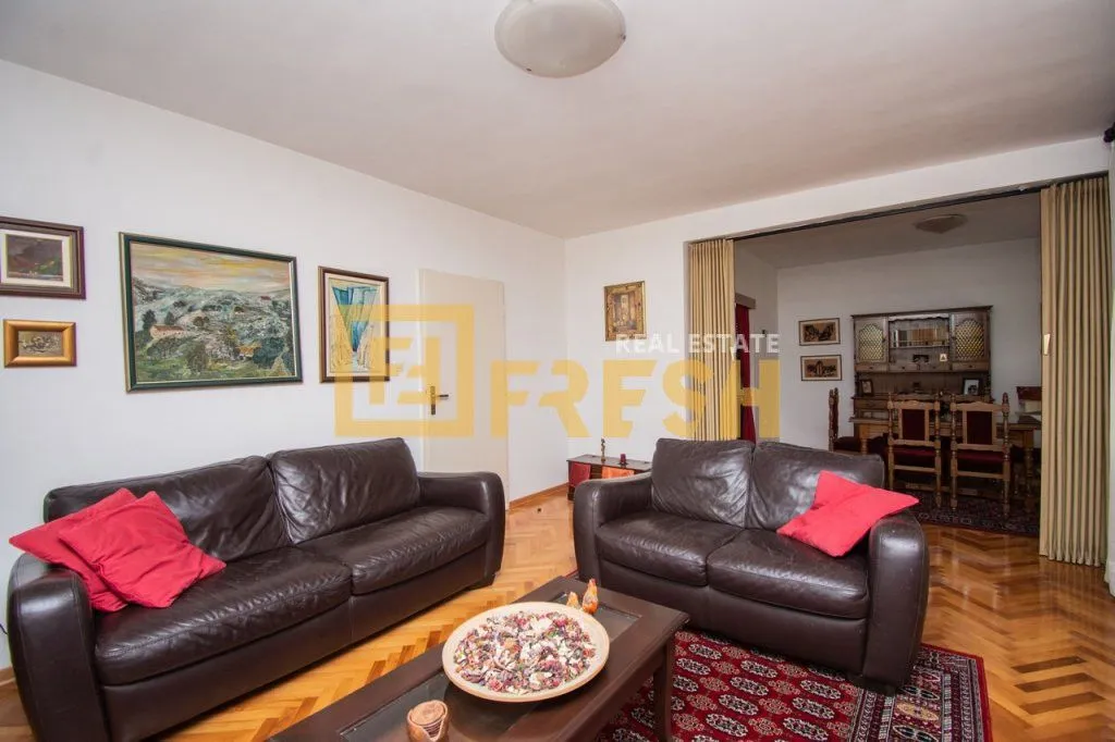 Prodaja, kuća, 120m², Gornja Gorica, Podgorica
