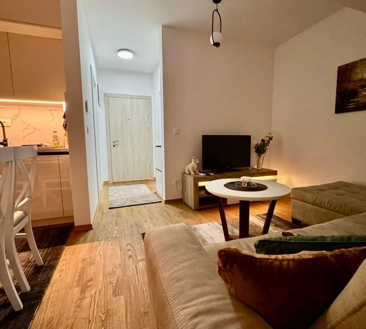 Rent, one bedroom apartment, 35m², City Kvart, Podgorica