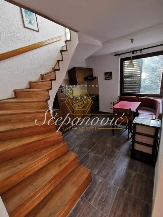 Prodaja, kuća, 111m², Centar, Novi Sad