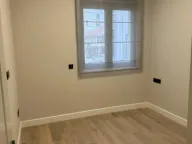 Rent, three bedroom apartment, 81m², Kotor, Crna Gora - image 5