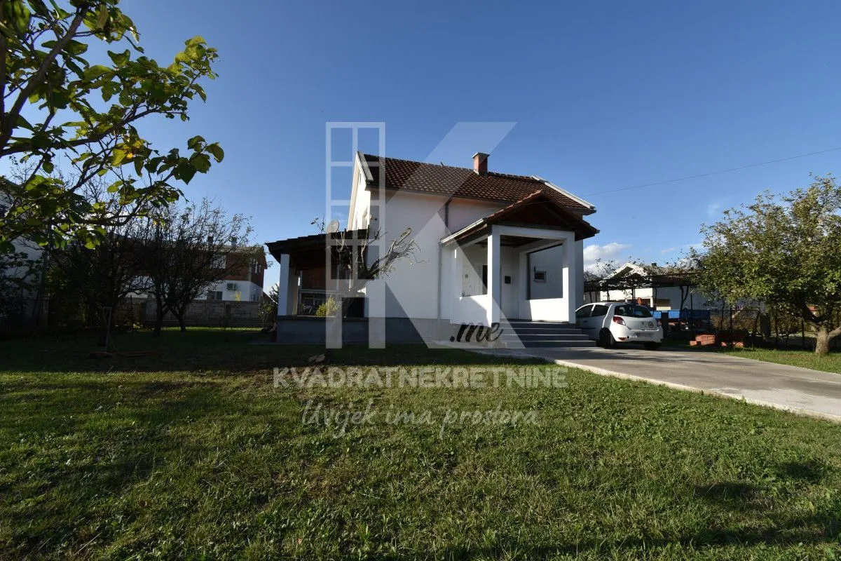 Prodaja, kuća, 160m², Murtovina, Podgorica