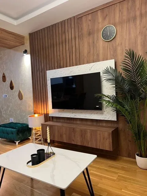 Izdavanje, jednosoban stan, 43m², Stari Aerodrom, Podgorica