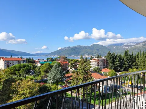 Prodaja, dvosoban stan, 73m², Tivat, Crna Gora - image 3