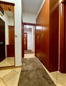 Izdavanje, dvosoban stan, 65m², Podgorica, Crna Gora - image 8