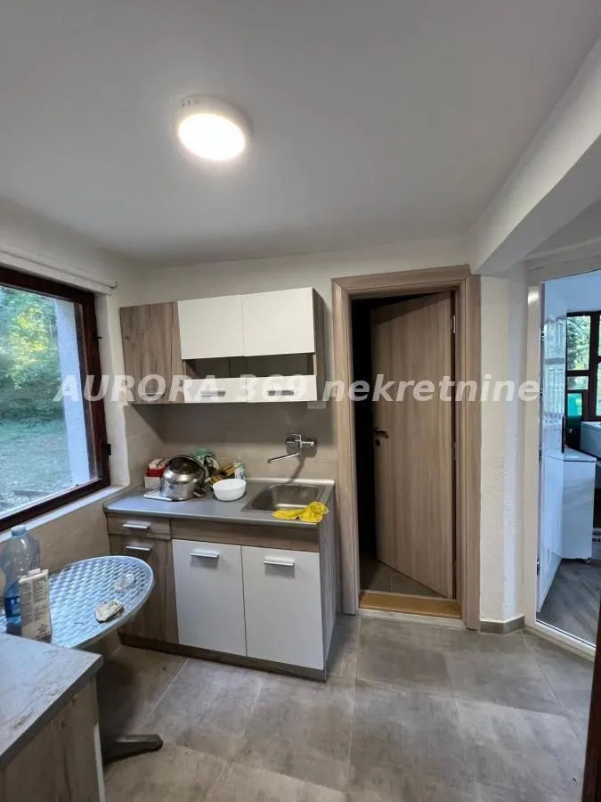 Prodaja, kuća, 39m², Čortanovci, Inđija