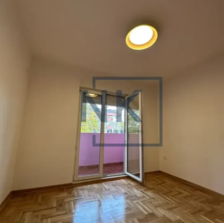 Izdavanje, jednosoban stan, 47m², Zabjelo, Podgorica