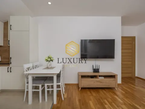 Rent, two bedroom apartment, 63m², Stari Aerodrom, Podgorica - image 5