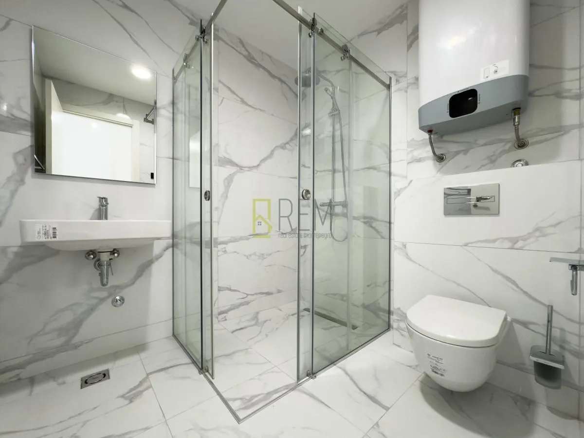 Prodaja, dvosoban stan, 63m², Podgorica, Crna Gora