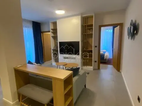 Izdavanje, stan, 55m², Tivat, Crna Gora - image 2