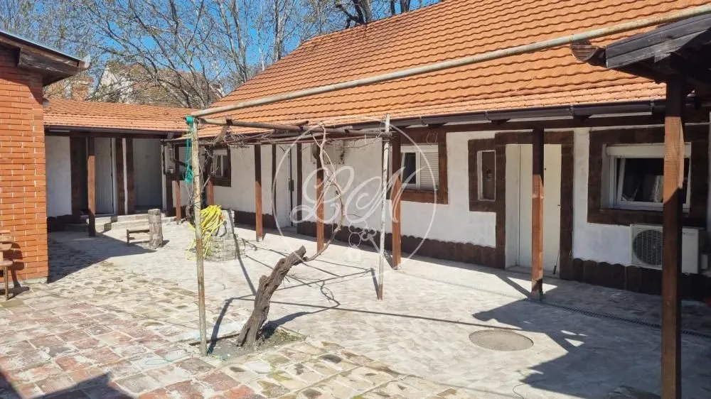 Rent, house, 83m², Zemun Gornji Grad, Zemun Sve Podlokacije