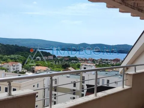 Sale, three bedroom apartment, 110m², Tivat, Crna Gora
