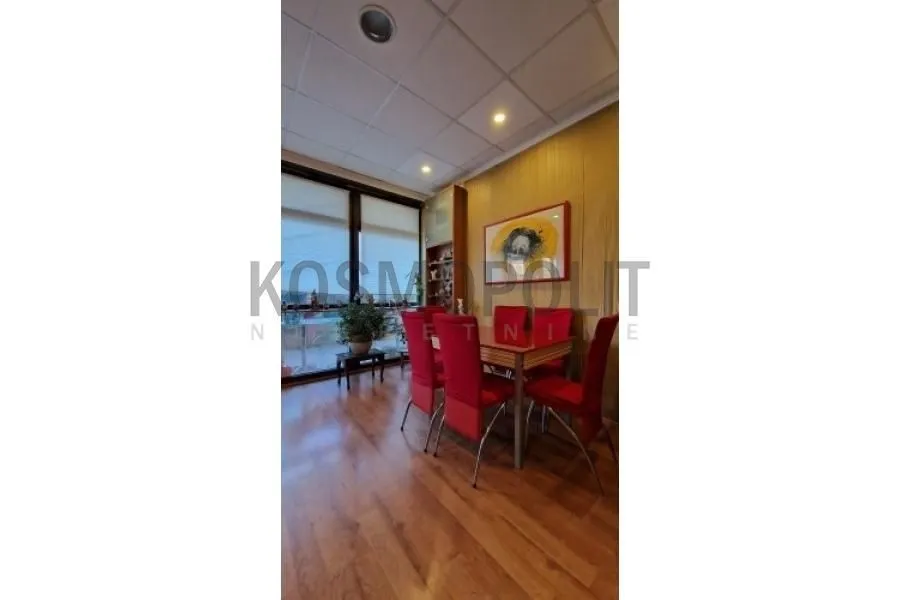Sale, three bedroom apartment, 154m², Banovo Brdo, Beograd