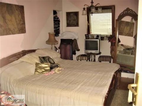 Prodaja, stan, 118m², Slavujev Venac, Zvezdara Sve Podlokacije - image 11