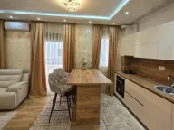 Izdavanje, dvosoban stan, 100m², Stara Varoš, Podgorica - image 2