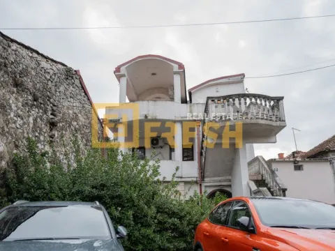 Rent, office space, 100m², Stara Varoš, Podgorica