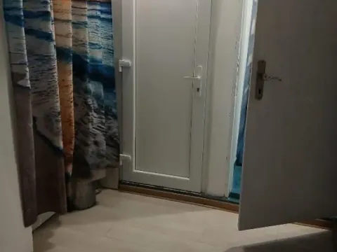 Izdavanje, dvosoban stan, 55m², Zeleni Venac, Beograd - image 8