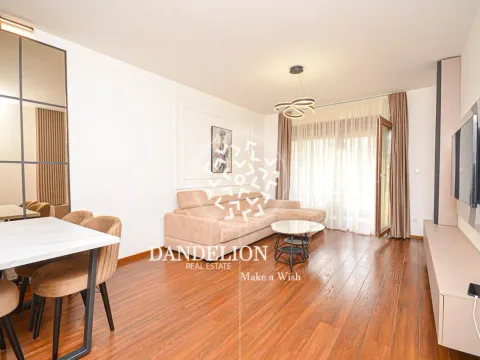 Izdavanje, dvosoban stan, 72m², Master Kvart, Podgorica - image 36