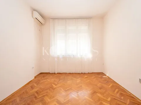 Rent, office space, 89m², Centar, Podgorica - image 6