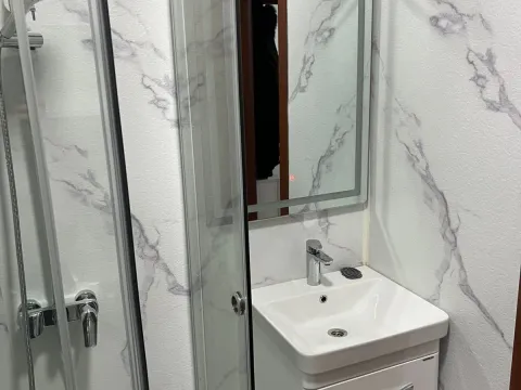 Izdavanje, jednosoban stan, 42m², Central Point, Podgorica - image 13