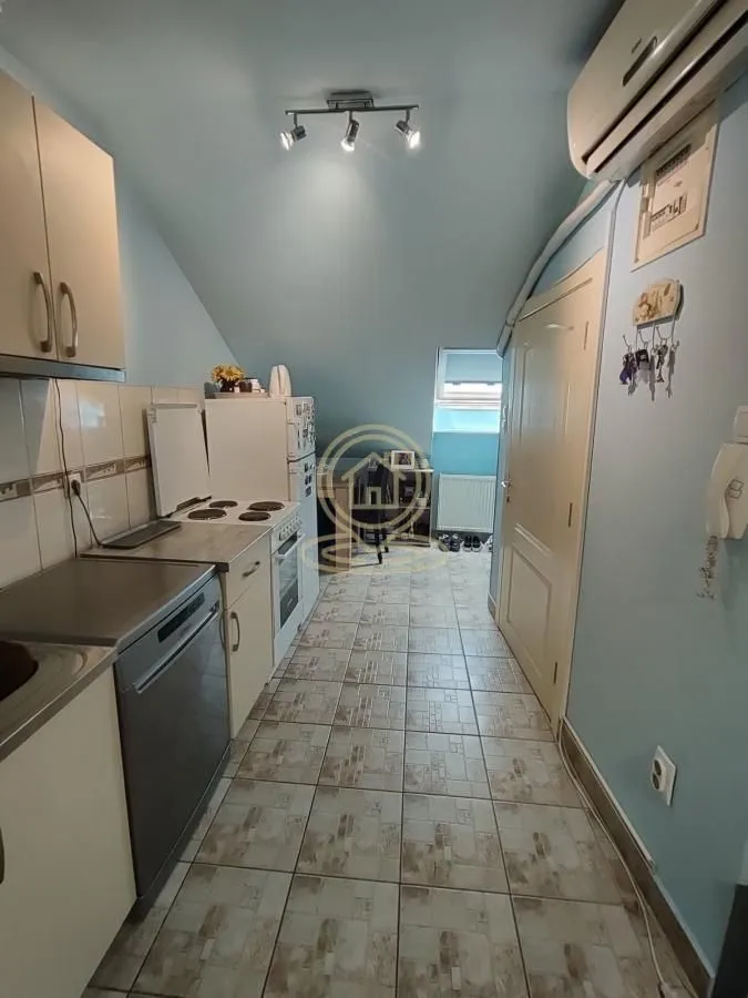 Prodaja, jednosoban stan, 32m², Podbara, Novi Sad Sve Podlokacije